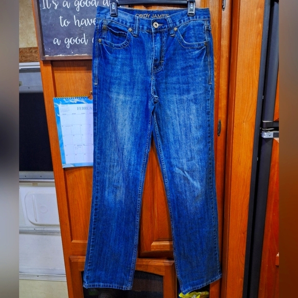 Cody James Men's straight leg denim Blue Jeans in a size 30x36. EUC - Picture 1 of 9